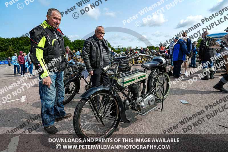 Vintage motorcycle club;eventdigitalimages;no limits trackdays;peter wileman photography;vintage motocycles;vmcc banbury run photographs